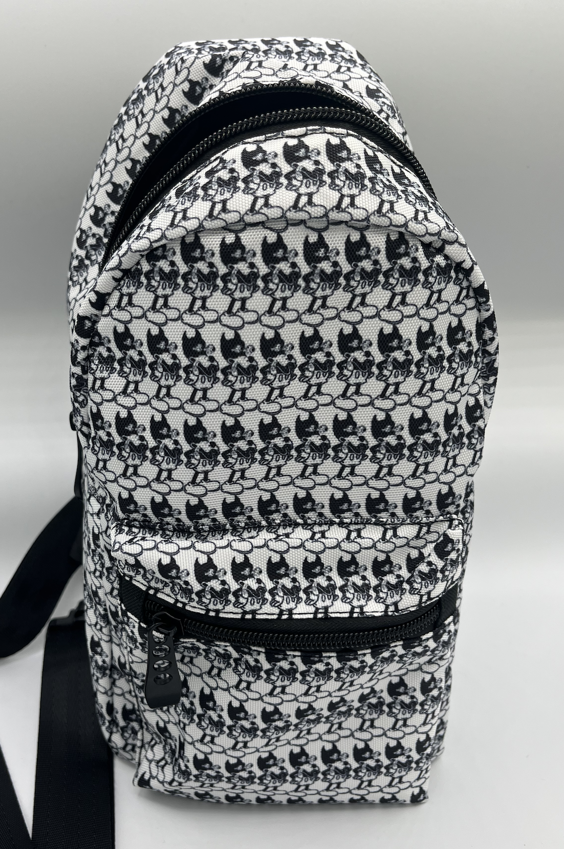 black and white wolf over the shoulder bag